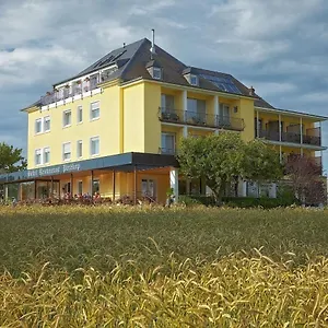 https://hotel-perekop.luxembourghotelsguide.com